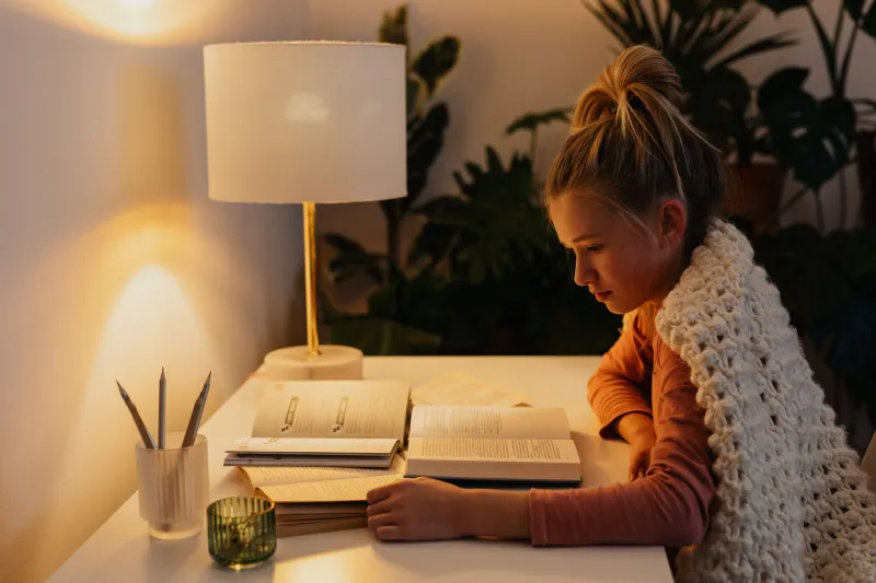 I Tried Living Like My Great-Great-Grandmother at Bedtime. My Brain Staged a Full Revolt.